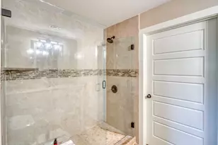 1504 Desert Sun, Horseshoe Bay, TX 78657 - Photo 33