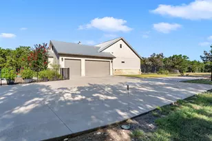 2140 Carpenter Loop, Burnet, TX 78611 - Photo 41