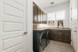 134 Lucia Ct, Horseshoe Bay, TX 78657 - Photo 17