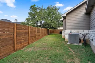 102 Fox Cir, Burnet, TX 78611 - Photo 21