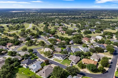 102 Fox Cir, Burnet, TX 78611 - Photo 3