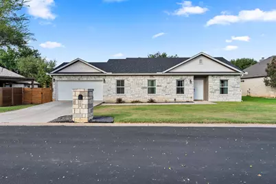 102 Fox Cir, Burnet, TX 78611 - Photo 1
