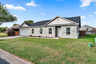 102 Fox Cir, Burnet, TX 78611 - Photo 23
