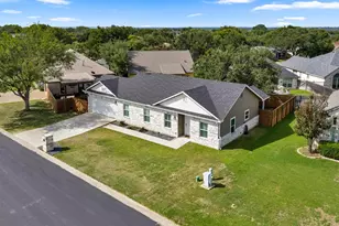 102 Fox Cir, Burnet, TX 78611 - Photo 25