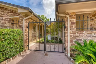 618 Hi Stirrup, Horseshoe Bay, TX 78657 - Photo 3