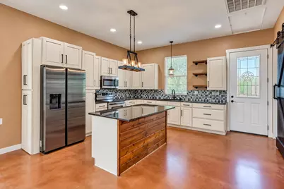 9584 W 71 Highway, Llano, TX 78643 - Photo 13