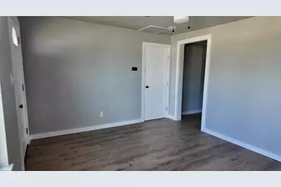 107 N Hall Street, Richland Springs, TX 76871 - Photo 7