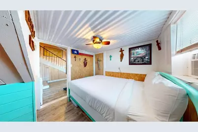 131 W White Avenue, Out of Area, TX 78373 - Photo 11
