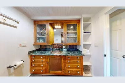 131 W White Avenue, Out of Area, TX 78373 - Photo 23