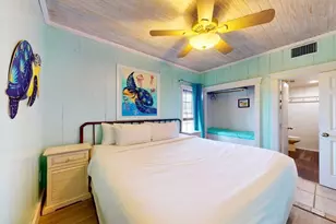 131 W White Ave, Out of Area, TX 78373 - Photo 17
