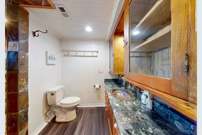 131 W White Avenue, Out of Area, TX 78373 - Photo 21