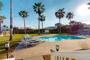 131 W White Ave, Out of Area, TX 78373 - Photo 33