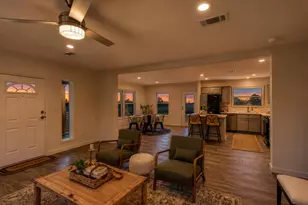 1200 E Green St, Llano, TX 78643 - Photo 9