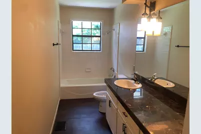 268 Quail Street, Meadowlakes, TX 78654 - Photo 9