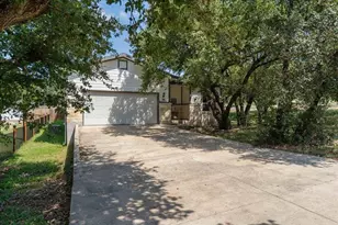 306 Songwood Dr, Spicewood, TX 78669 - Photo 7