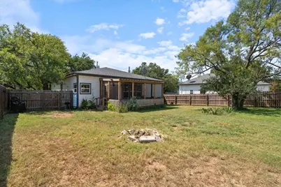 306 Songwood Drive, Spicewood, TX 78669 - Photo 9