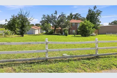 220 Hummingbird Circle, Buchanan Dam, TX 78609 - Photo 3