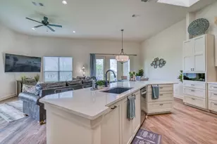 302 Parallel Cir, Horseshoe Bay, TX 78657 - Photo 11