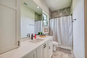 302 Parallel Cir, Horseshoe Bay, TX 78657 - Photo 19