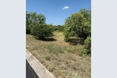 204 Colt, Horseshoe Bay, TX 78657 - Photo 3