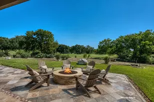 105-D Lachite, Horseshoe Bay, TX 78657 - Photo 25