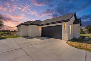 258 Sunday, Burnet, TX 78611 - Photo 3
