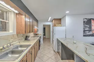 5304 Bedford St, Kingsland, TX 78639 - Photo 9