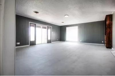 126 Lake Breeze Drive, Buchanan Dam, TX 78609 - Photo 9