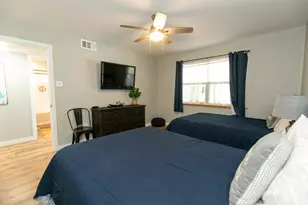 104 Cove E, Horseshoe Bay, TX 78657 - Photo 5