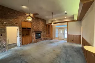 690 Ancient Oaks Dr, Marble Falls, TX 78654 - Photo 11