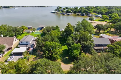 124 S Shorewood Drive, Granite Shoals, TX 78654 - Photo 17