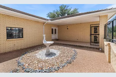 634 Broken Hills, Horseshoe Bay, TX 78657 - Photo 7