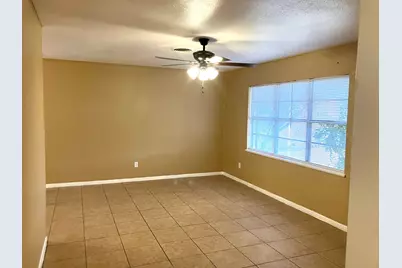 1112 B Northwood, Marble Falls, TX 78654 - Photo 3
