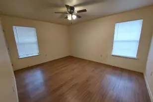 406 B Ave S, Marble Falls, TX 78654 - Photo 7