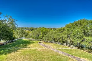 873 Sandy Mountain Dr, Sunrise Beach, TX 78643 - Photo 33