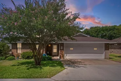 708 Cottonwood Drive, Burnet, TX 78611 - Photo 1