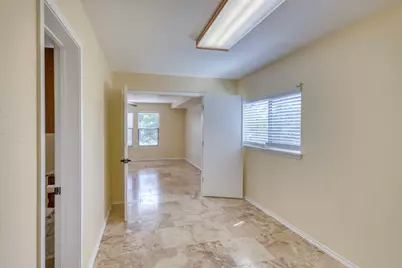 94 E Wildflower Boulevard, Marble Falls, TX 78654 - Photo 17