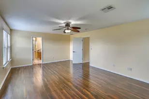 94 E Wildflower, Marble Falls, TX 78654 - Photo 25