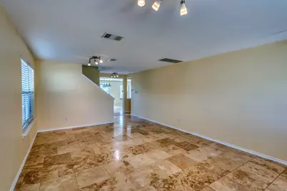 94 E Wildflower, Marble Falls, TX 78654 - Photo 5