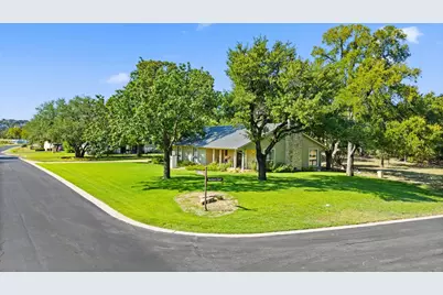 506 Big Spur, Horseshoe Bay, TX 78657 - Photo 25
