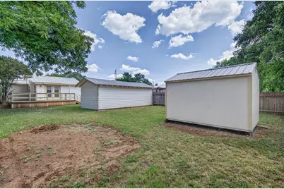 1109 Hickory Street, Llano, TX 78643 - Photo 27