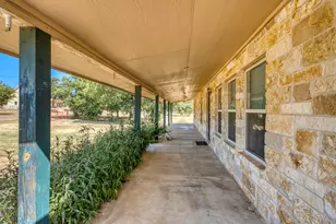 212 Deer Dr, Sunrise Beach, TX 78643 - Photo 11