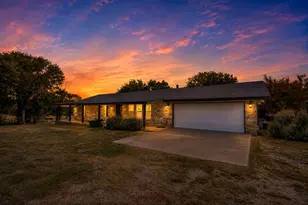 212 Deer Dr, Sunrise Beach, TX 78643 - Photo 9
