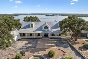 204 N Blue Ridge Trail, Horseshoe Bay, TX 78657 - Photo 1