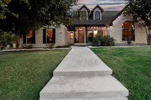 510 Woodland Park Dr, Marble Falls, TX 78654 - Photo 1