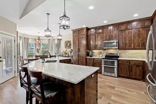 510 Woodland Park Dr, Marble Falls, TX 78654 - Photo 13