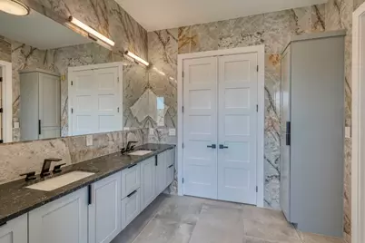 172 Westgate Loop, Horseshoe Bay, TX 78657 - Photo 23