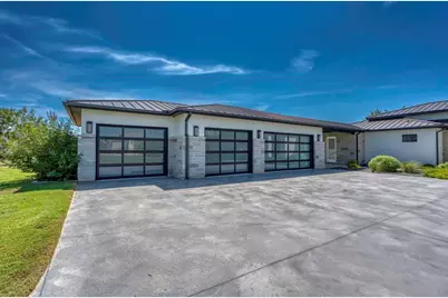 172 Westgate Loop, Horseshoe Bay, TX 78657 - Photo 3
