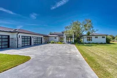 172 Westgate Loop, Horseshoe Bay, TX 78657 - Photo 1