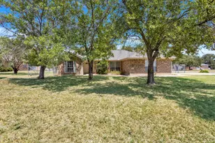 105 County Rd 146, Burnet, TX 78611 - Photo 5